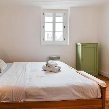 La St Pierre, Normandy Charm, 4 People *
